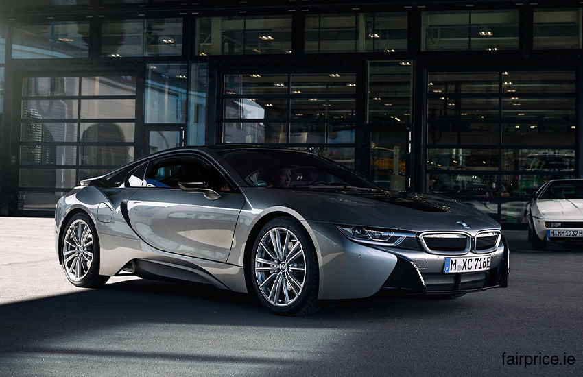 BMW i8